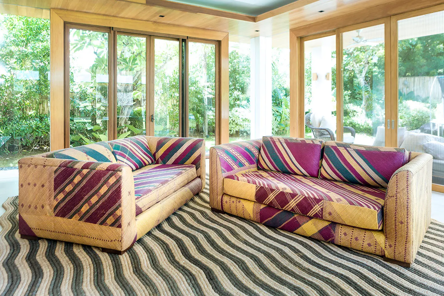 Maranao Sofa - Image 2