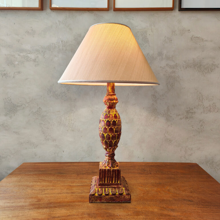Pinya Lamp | Violet Yellow Color Wash